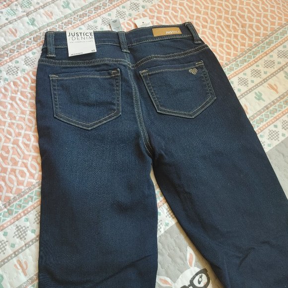 YOUNG GIRL'S STYLISH OUTFIT JEANS/TOP - Picture 3 of 9